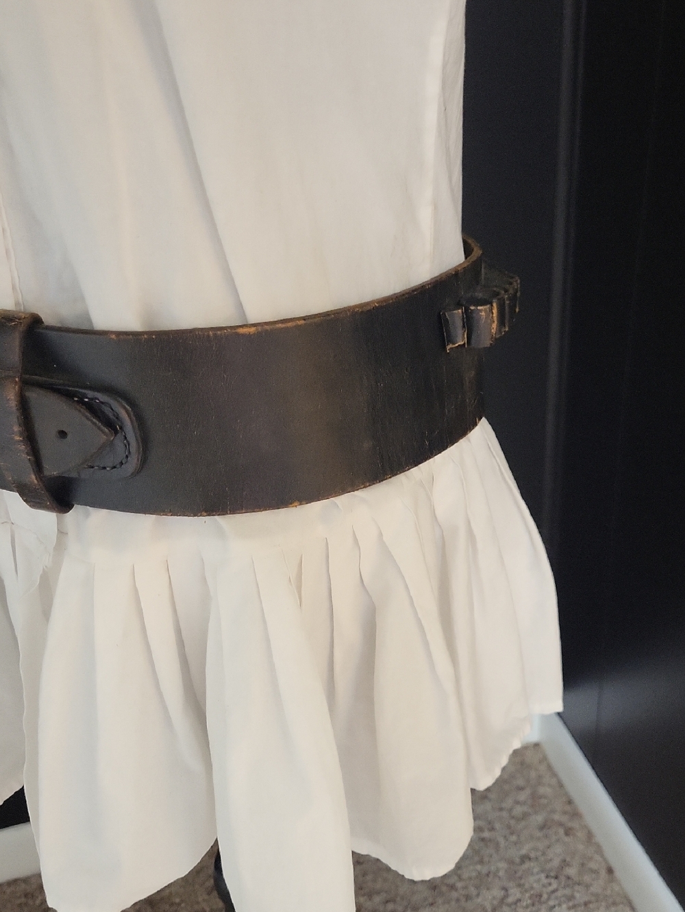 Vintage Chocolate BROWN/BLACK Leather Cartridge/Ammunition Belt - Picture 4 of 6